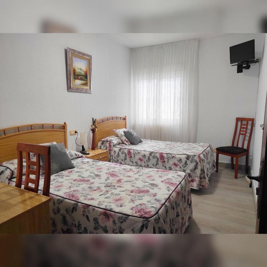 Hostal La Llave Mave Exterior foto